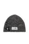 Mm6 Maison Margiela Berretto Beanie In Lana A Coste Con Rotture In Black