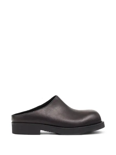 Mm6 Maison Margiela Biker Round-toe Mules In Black