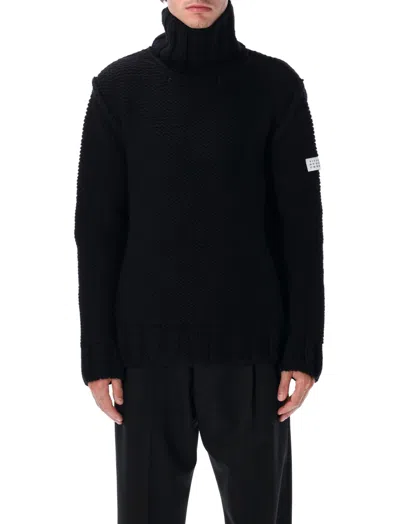MM6 MAISON MARGIELA BLACK HIGH NECK SWEATER