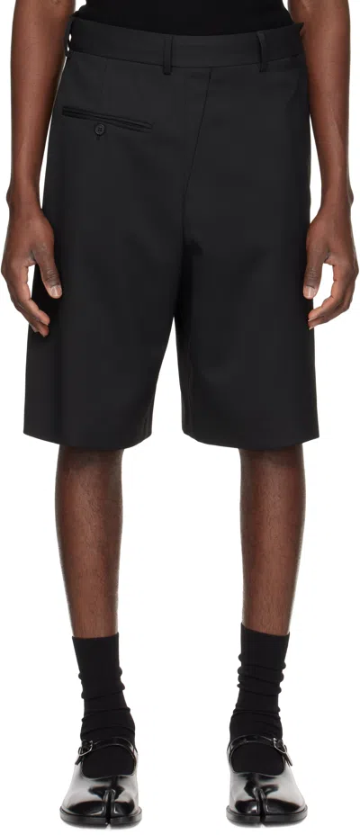 Mm6 Maison Margiela Black Pocket Shorts In 900 Black