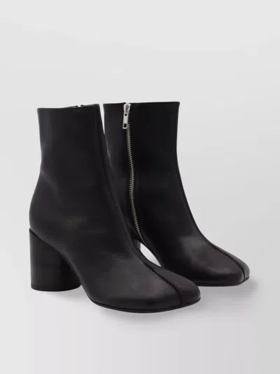 Mm6 Maison Margiela Block Heel Ankle Boots With Round Toe In Black