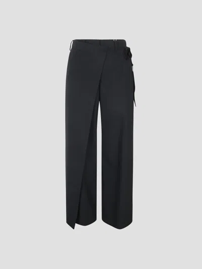 Mm6 Maison Margiela Chic Mini Pants In Black
