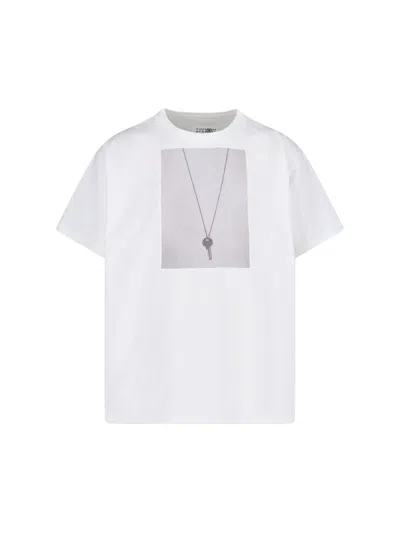 Mm6 Maison Margiela T-shirt With A Digitally Inspired Key Print On The Chest In White