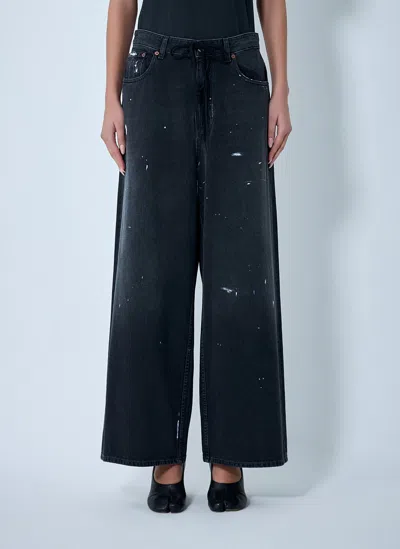 Mm6 Maison Margiela Distressed Jeans In Black