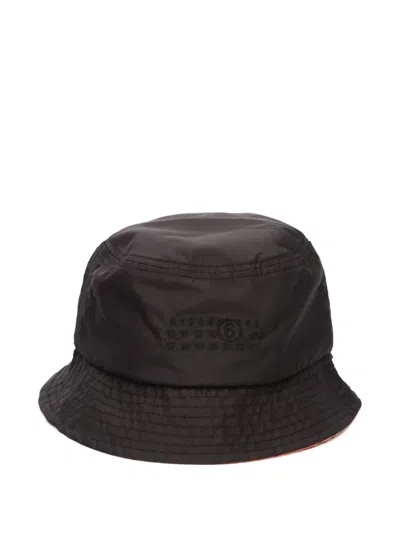 Mm6 Maison Margiela Embroidered Bucket Hat In Black