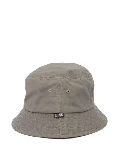 Mm6 Maison Margiela Embroidered Bucket Hat In Gray