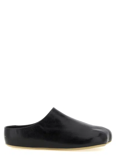 Mm6 Maison Margiela Anatomical Leather Sabot In Black