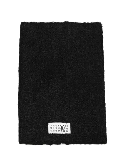 Mm6 Maison Margiela Fleece-texture Zipped Scarf In Black