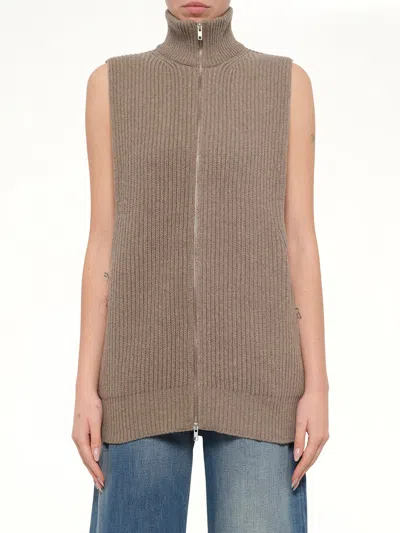 Mm6 Maison Margiela Gilet In Beige