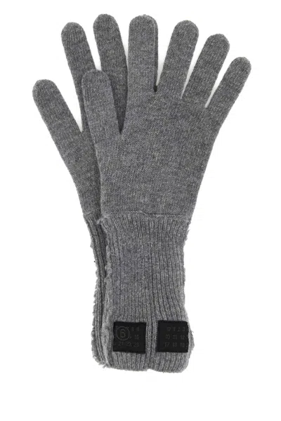 Mm6 Maison Margiela Textured Knitted Wool Blend Handwear In Gray