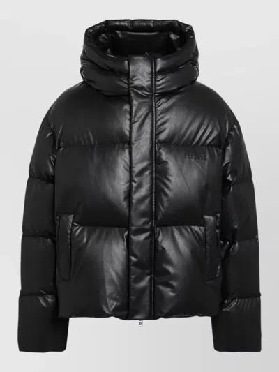 Mm6 Maison Margiela Hooded Padded Jacket Quilted Texture Pockets In Black
