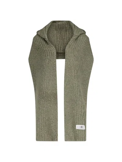 Mm6 Maison Margiela Hooded Ribbed-knit Scarf In Green