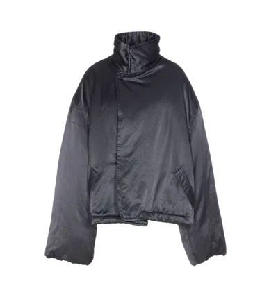 Mm6 Maison Margiela High Collar Down Jacket Featuring Pockets In Black