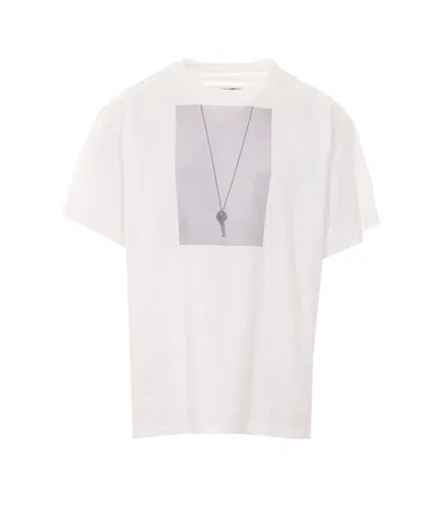 Mm6 Maison Margiela T-shirt With A Digitally Inspired Key Print On The Chest In White