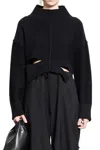 Mm6 Maison Margiela Maglione A Collo Alto Ritagliato In Black