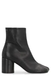 Mm6 Maison Margiela Round Toe Leather Ankle Boots With Seam Detailing In Black