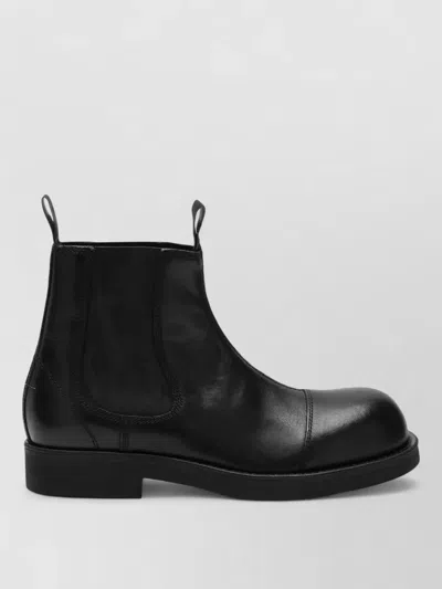 Mm6 Maison Margiela Leather Ankle Boots Elastic Panels Pull Tabs In Black