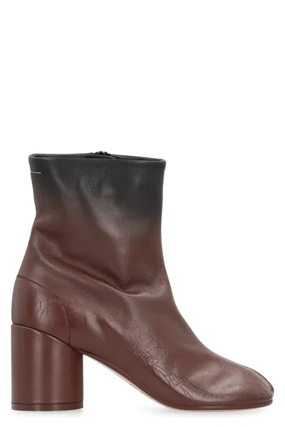 Mm6 Maison Margiela Leather Ankle Boots With Inner Zip And Cylindrical Heel In Brown