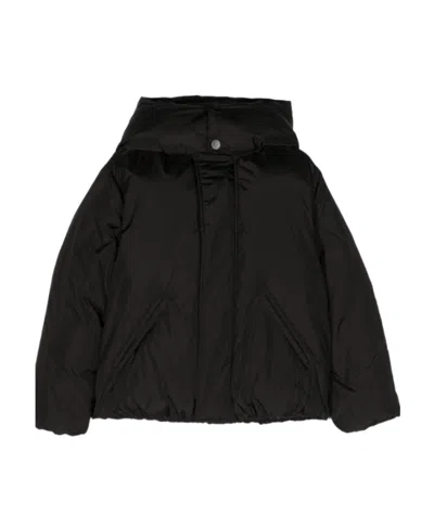 Mm6 Maison Margiela Logo-embroidered Hooded Padded Jacket In Black