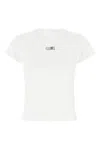 Mm6 Maison Margiela Mm6 By Maison Margiela Crewneck T-shirt With Front Logo Patch Detail In White
