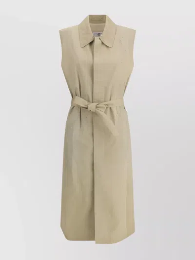 Mm6 Maison Margiela Long Vest With Belted Waist And Silhouette-enhancing Design In Neutral