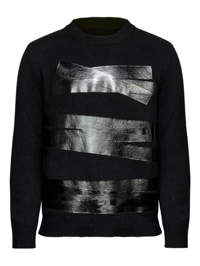 Mm6 Maison Margiela Crewneck Sweater Front Detail In Black