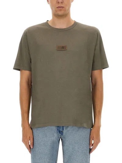 Mm6 Maison Margiela Mm6 By Maison Margiela Relaxed-fit Cotton T-shirt With Logo Patch In Green