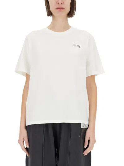 Mm6 Maison Margiela Mm6 By Maison Margiela Relaxed-fit Cotton T-shirt With Subtle Logo Detail In White