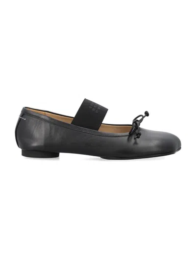 Mm6 Maison Margiela Mm6 By Maison Margiela Tabi Split-toe Ballet Flats With Elastic Strap In Black