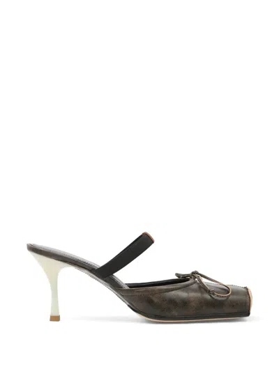 Mm6 Maison Margiela Mules Mit Eckiger Kappe In Brown