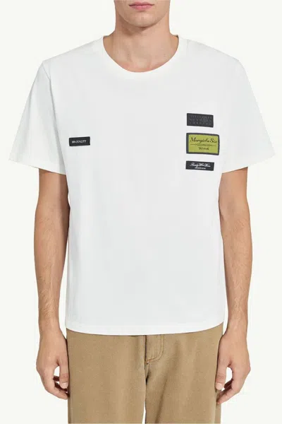 Mm6 Maison Margiela Multi-label Appliqué T-shirt In White