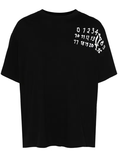 Mm6 Maison Margiela Numbers-motif T-shirt In Black