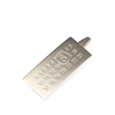 Mm6 Maison Margiela Numbers-engraved Hairclip In Silver
