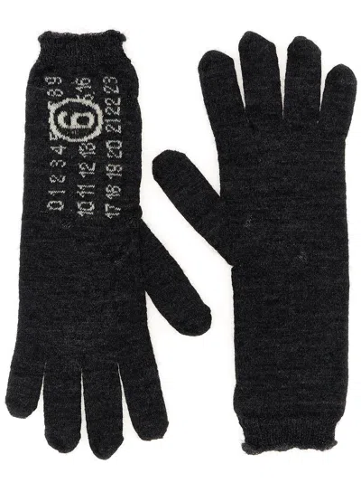 Mm6 Maison Margiela Numeric Signature Mm6 Gloves In Gray