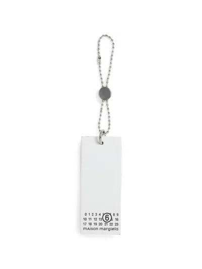 Mm6 Maison Margiela Numeric Tag Keyring In Metallic