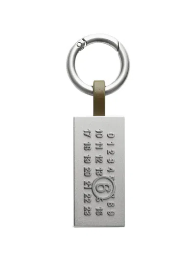 Mm6 Maison Margiela Numeric Tag Keyring In Silver