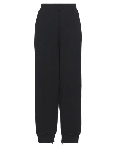 Mm6 Maison Margiela Pants In Black