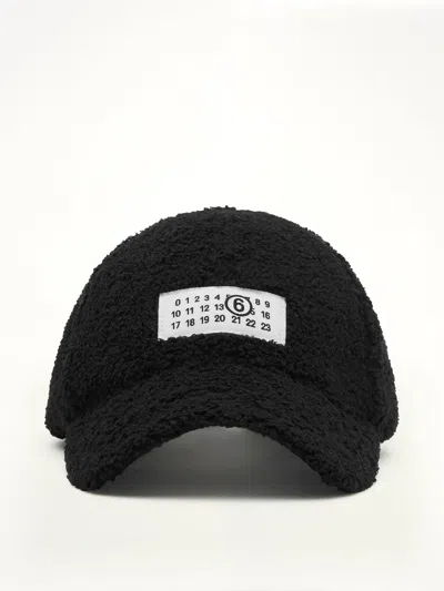 Mm6 Maison Margiela Reversible Teddy Cap In Black
