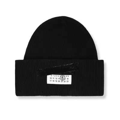 MM6 MAISON MARGIELA RIBBED BEANIE WITH LOGO TAG