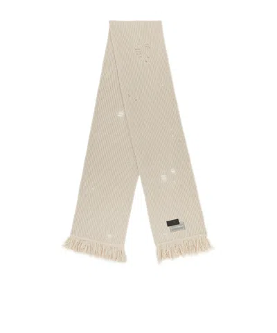 Mm6 Maison Margiela Ribbed Frayed-edge Scarf In Brown