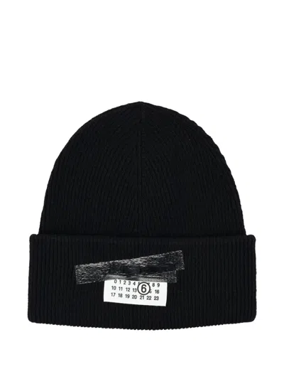 Mm6 Maison Margiela Ribbed Tape Cotton Beanie In Black
