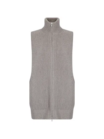Mm6 Maison Margiela Ribbed-knit Zip-up Gilet In Gray