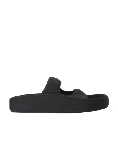Mm6 Maison Margiela Round Head Flat-soled Slippers In Black