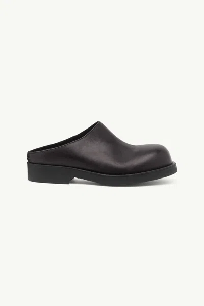 Mm6 Maison Margiela Round-toe Leather Biker Mules In Black