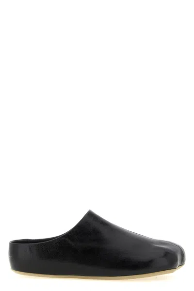 Mm6 Maison Margiela Anatomical Leather Sabot In Black