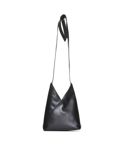 Mm6 Maison Margiela Shoulder Bag In Black