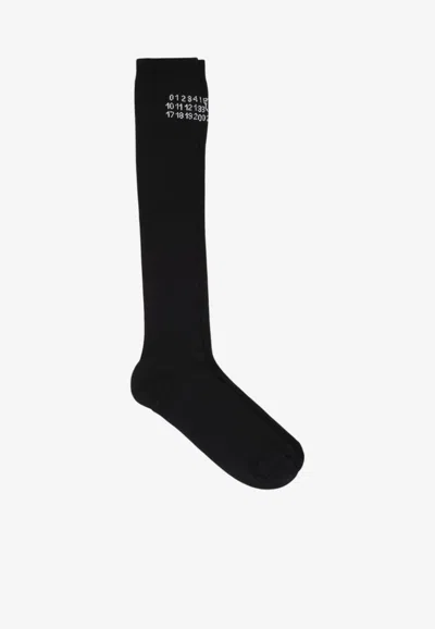 Mm6 Maison Margiela Signature Numeric Knee-high Socks In Black