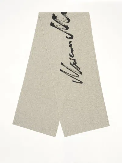 Mm6 Maison Margiela Signature Scarf In Grey