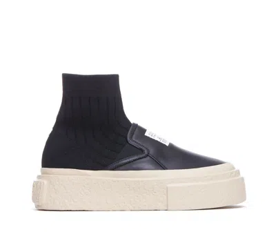 Mm6 Maison Margiela Sneakers In Black