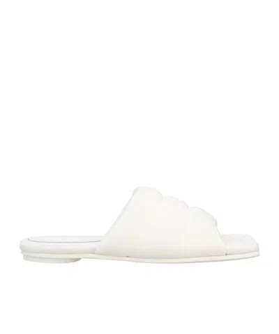 Mm6 Maison Margiela Solid Color One-strap Slippers In Red